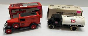lot 200 image: Two 1991 Ertl Collectibles Die-Cast Metal Banks 1 ( Phillips Petroleum ) 1926 Mack Tanker 1 ( Phillips 66 ) 1932 Ford Powder Truck
