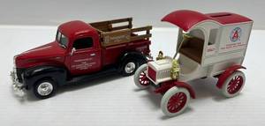 lot 205 image: Two Ertl Collectibles Die-Cast Metal Banks ( No Boxes ) 1 ( AMOCO Oil ) 1905 Fords First Delivery Car 1 (  Portland Swap Meet ) 1940 Ford Pickup Truck