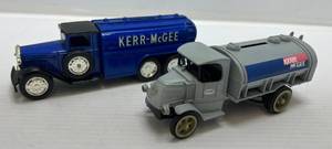 lot 209 image: Two Ertl Collectibles Die-Cast Metal Banks ( No Boxes ) 1 ( Kerr-McGee ) 1926 Bulldog 1 ( Kerr-McGee ) 1930 Diamond 2 12 Ton Tanker