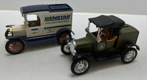 lot 222 image: Two Ertl Collectibles Die-Cast Metal Banks ( No Boxes ) 1  ( BELL American Telephone & Telegraph Company ) 1918 Ford Model T Runabout 1 ( Genstar ) 1913 Ford Model T Van