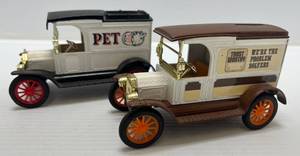 lot 248 image: Two Ertl Collectibles Die-Cast Metal Banks ( No Boxes ) 1 ( PET Milk ) 1913 Model T Van 1 ( Trust Worthy ) 1917 Model T Van