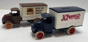 lot 250 image: Two Ertl Collectibles Die-Cast Metal Banks ( No Boxes ) 1 ( J.C. Penny Co. ) 1925 Bulldog 1 ( Trust Worthy Hardware ) 1926 Bulldog