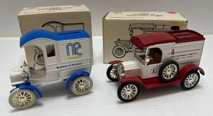 lot 287 image: Two Ertl Collectibles Die-Cast Metal Banks 1 1991 ( Adelt Mechanical Works ) 1913 Model T Delivery 1 1992 ( McKinney ) 1905 Delivery Car