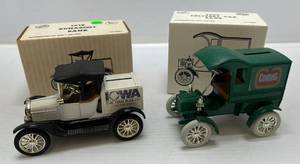 lot 293 image: Two Ertl Collectibles Die-Cast Metal Banks 1 1988 ( Comet ) 1905 Delivery Car 11988 ( Iowa The Time Is Right )  1918 Runabout
