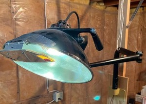 lot 6 image: Vintage Heavy Duty Castle Dentist Operating Surgical Light in Working Condition