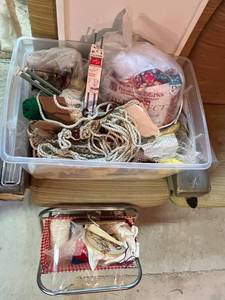 lot 12 image: Nice lot of Sewing and Knitting Materials