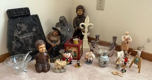 lot 26 image: Collectibles Part 2