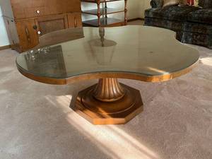 lot 32 image: Vintage Tomlinson Furniture Coffee Table - 43.5 Wide x 18 Tall