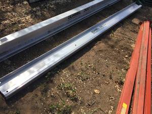 lot 11 image: Gorbel 250lb Capacity Aluminum Trolley Beam