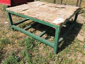 lot 23 image: Heavy Duty TablePlatform