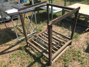 lot 34 image: Heavy Duty Metal Storage Unit