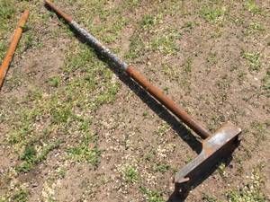 lot 40 image: Similar to Lot #39 Material Handling 10ft Pole