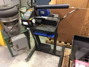 lot 154 image: Sealed Air  - NewAir I.B. Express - Bubblewrap Inflator