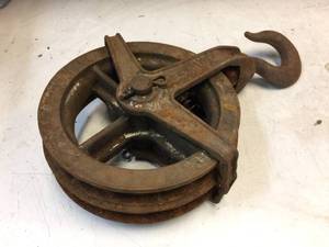 lot 164 image: Antique Double Barn Pulley