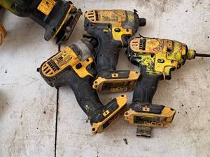 lot 1014 image: Lot of (3) DeWalt Cordless Drills (for parts)