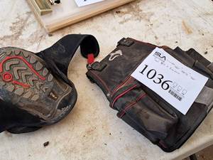 lot 1036 image: Husky Tool Belt and Knee Pads