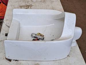 lot 1057 image: Urinal