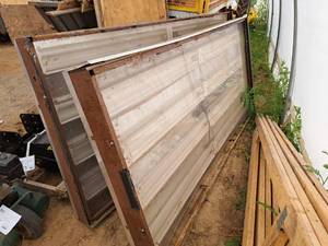lot 1078 image: Lot of (2) Overhead Shop Light Fixtures