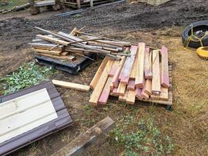 lot 991 image: Lot of (2 Pallets) Wood Boards and Posts
