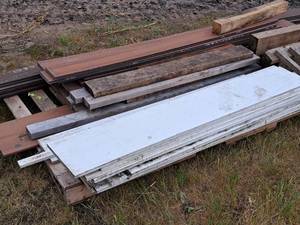lot 994 image: Lot of  Wood Boards