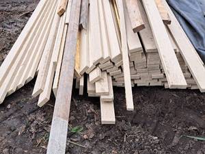 lot 1000 image: Lot of (120) Trim Boards 54x190x3-12