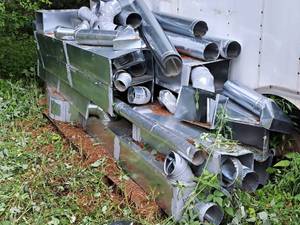 lot 1003 image: Lot of  Ducting