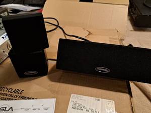 lot 960 image: Vanderback Audio Powered Stereo Speakers and Sounds Bar