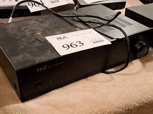 lot 963 image: NHT Amplifier SA-2