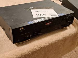 lot 965 image: JVC Super VHS ET 20W Video Cassette Player HR-3800U