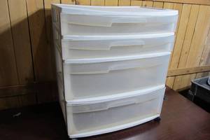 lot 1 image: Sterilite Four Compartment Storage Unit On Wheels