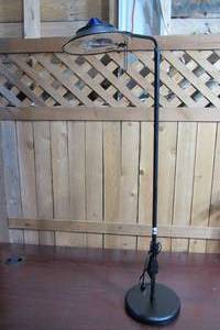 lot 46 image: Floor  Dorm Lamp