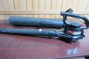 lot 86 image: Toro 51587 Corded Electric Super Blower VAC LeafLawn Black
