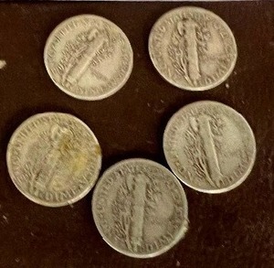 LOT OF 5 SILVER MERCURY DIMES