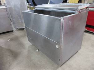 lot 221 image: BEVERAGE AIR SINGLE ACCESS MILK COOLER