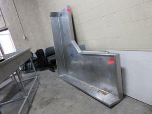 lot 234 image: STAINLESS STEEL,  L SHAPE, DISHWASH COUNTER TOP