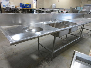 lot 240 image: STAINLESS STEEL COUNTER WITH DOUBLE SINK AND BASIN LIKE OPENING