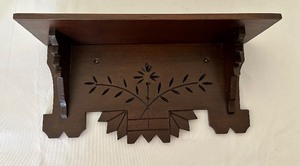lot 101 image: Antique Walnut Victorian Eastlake Wall Shelf