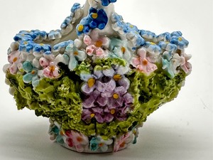 lot 109 image: Vintage Miniature German Elfinware Basket
