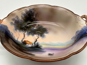lot 112 image: Vintage Hand Painted Noritake Bowl