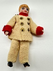 lot 152 image: Antique German Miniature Doll