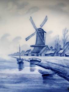 lot 33 image: Rosenthal Delft Blue Windmill Platter