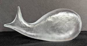 lot 38 image: Kosta Boda Glass Whale Figurine