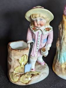 lot 134 image: Victorian Fairing Porcelain Figurines