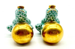 lot 23 image: Pair of Vintage Herend Hand Painted Porcelain Frog Prince Figurines