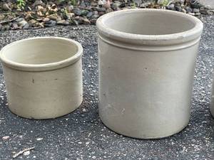 lot 239 image: Four Vintage Crocks Pieces