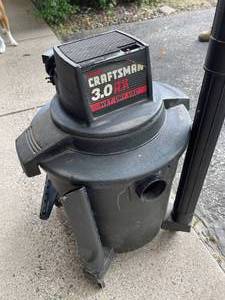 lot 243 image: Craftsman 3HP Wet  Dry Vac Model 113.177011