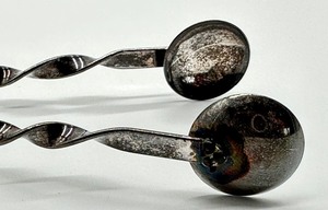 lot 126 image: Sterling Silver Sugar Tongs