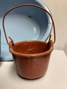 lot 258 image: Three Cast Iron Pots and Enamel Pan