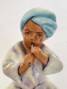 lot 178 image: Royal Worcester F. G. Doughty Figurine, India 3071