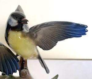 lot 187 image: Pair of Birds on a Branch Figurine by Rosenthal
